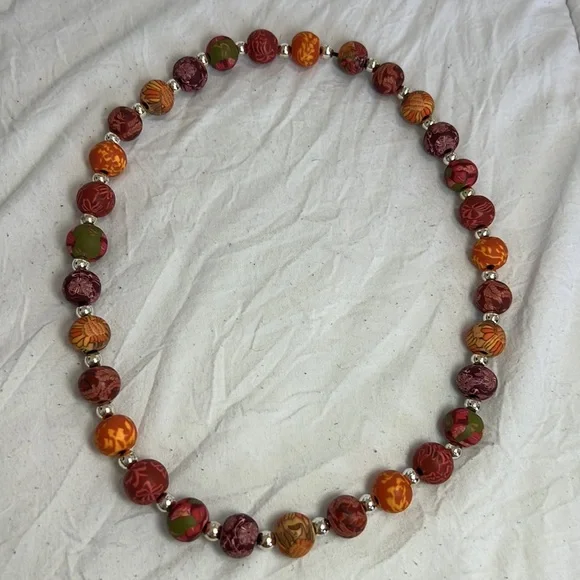 beaded stretchy necklace 🫧✨🧸 - Picture 2 of 2